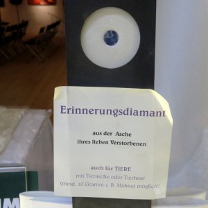 Medium 'Erinnerungsdiamant' in der Kategorie 'Umgang mit dem Tod'