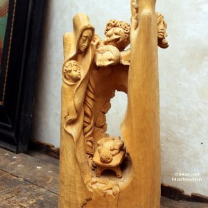 geschnitzte Krippe