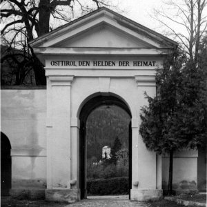 Lienz Kriegerdenkmal 1926