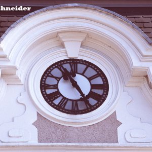 Uhr am K.K. Postgebäude