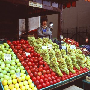 Obststand Meran