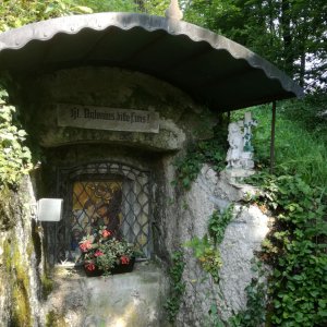 Antoniusgrotte am Kalvarienberg in Bad Ischl