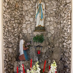 Lourdes - Grotte