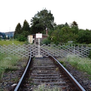 Bahnschranken der etwas anderen Art - Donauuferbahn