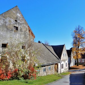 Kirchen-Gasse in Weissenalbern