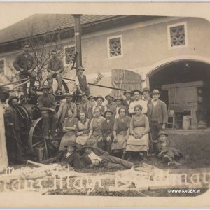 Bauern mit Dampfmaschine 1925