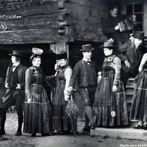 Vorarlberger Volkstrachten (Bregenzerwald) J.K. Hiller