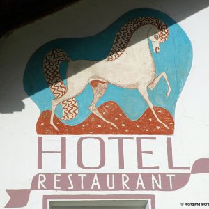 Gries am Brenner, Weißes Rössl Sgraffito