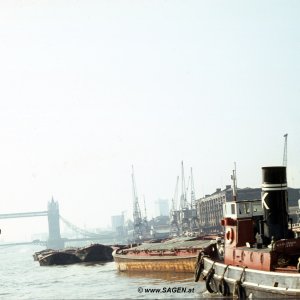 London 1968, Hafen und Tower Bridge