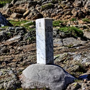 Grenzstein Österreich Italien