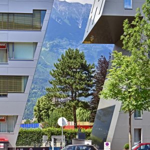 modernes Innsbruck - Hotel Ramada, Alpenvereinsgebäude