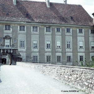 Schloss Petronell