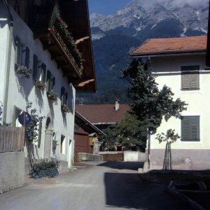 Thaur, Gasse um 1980