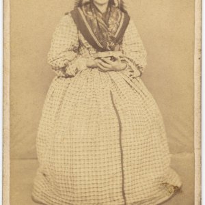 CdV Damenporträt 1860er/1870er, Wanderfotograf