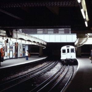 Westminster - London Underground