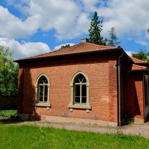 Taharahaus auf dem jüdischen Friedhof