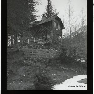 Peilsteinerhütte am Waxriegelsteig, Rax