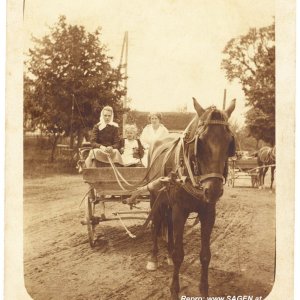 Hilda und Greterl, Sichelbach 1913
