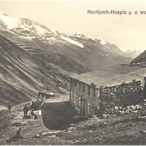 Hochjoch-Hospiz gegen die Wildspitze