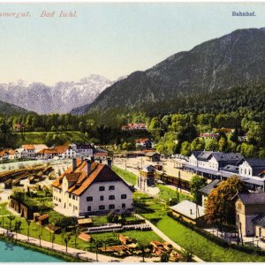 Salzkammergut. Bad Ischl. Bahnhof. Dachstein.