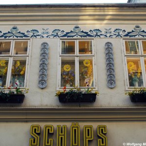 Medium 'Tellerhaus, St. Pölten' in der Kategorie 'St. Pölten - Ansichten aus St. Pölten, Niederösterreich'