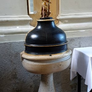 Basilika Pöstlingberg, Taufbecken