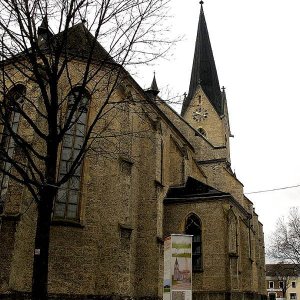 Sagenweg St. Valentin - Pylon Kirchenbau