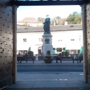 Mozartdenkmal Salzburg