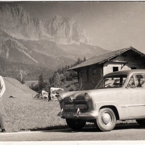 Ford Taunus 12M in den Bergen, 1950