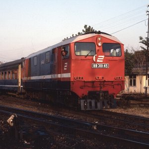 Lokomotive BB 301 45 Madiun, Indonesien