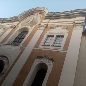 Fassade Franziskanerkirche Salzburg