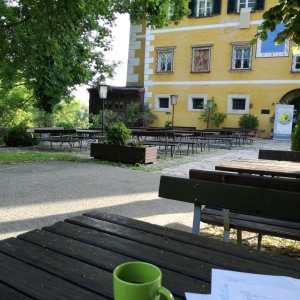 Kaffee auf Schloss Limberg
