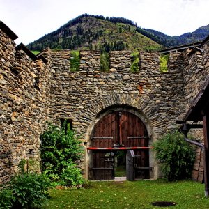 Burg Falkenstein