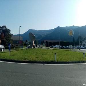 Kreisverkehrspomenik
