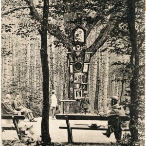 Mauer bei Wien, Waldandacht