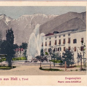 Hall in Tirol, Doganaplatz