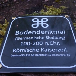 Plakette für Bodendenkmal.