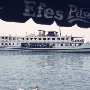 Efes Schiff und Bier
