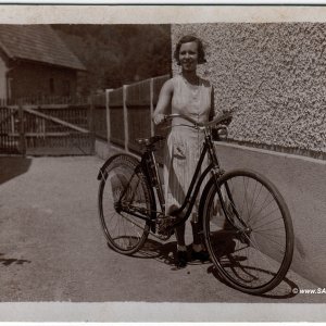 Porträt Fahrradfahrerin
