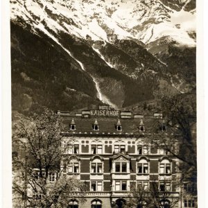 Innsbruck, Hotel Kaiserhof gegen Brandjoch
