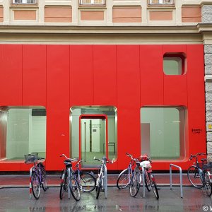 Innsbruck, Erlerstraße 13, Fassade Electro-Center