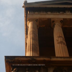 Das Schliemann Mausoleum in Athen. Erster Athener Friedhof.