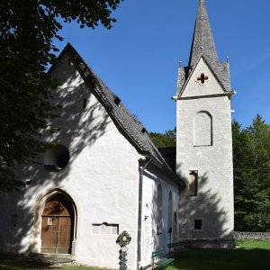 Kloster Georgenberg, Kirche Maria unter der Linde