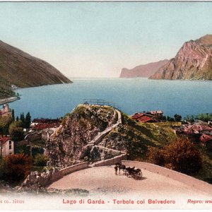Gardasee, Torbole mit dem Belvedere