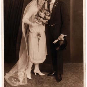 Hochzeit Mizzi und Rudi 1927