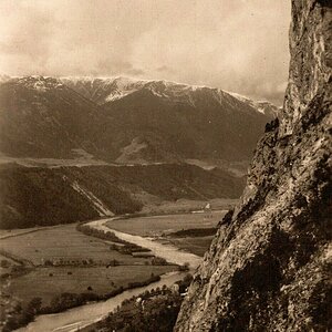 Inntal westlich von Innsbruck 1930, Martinswand im Inntal