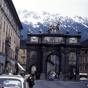 Innsbruck, Triumphpforte, 1970er Jahre