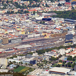 Innsbruck Bahnhof, Innenstadt und Altstadt vom Patscherkofel