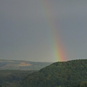 Regenbogen über dem Metzenberg / Tawern