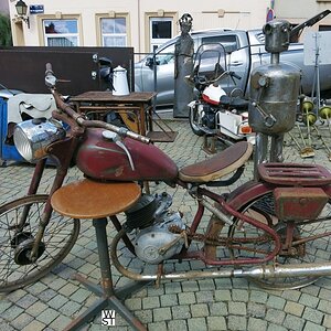 Arlon Flohmarkt 9
